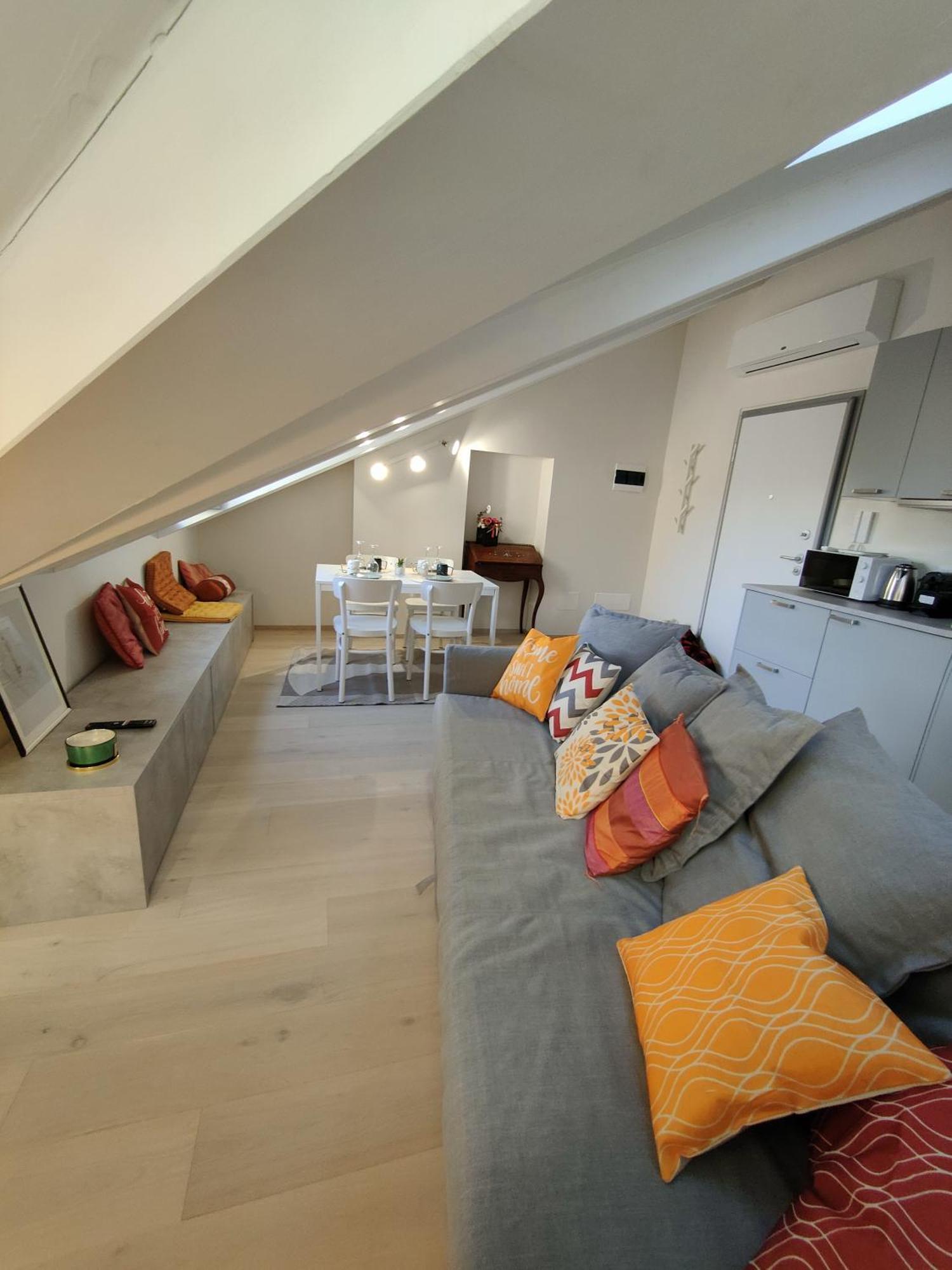 Mansarda Luxury: Lagrange Centro Appartement Turijn Buitenkant foto